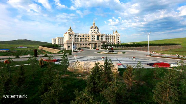 大型國有企業(yè)案例——中國黃金集團(tuán)內(nèi)蒙古礦業(yè)有限公司測(cè)溫人臉識(shí)別健康碼+智能防疫豪華小擺閘項(xiàng)目