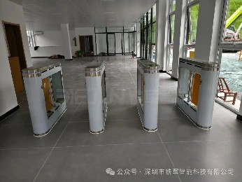 鐵軍智能：5A級景區檢票口自助檢票閘機的智慧革新者