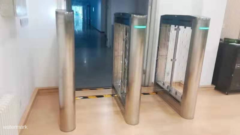 北京建筑大學定制小擺閘項目
