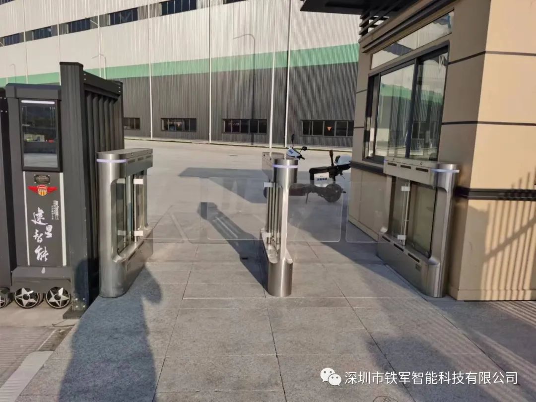 ?牽手世界500強上海電氣，鐵軍智能再擴“朋友圈”