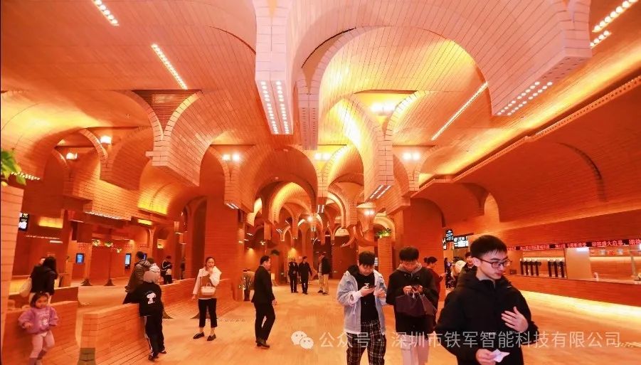 海口銀興國際影城（高興里HEYLED店)上線鐵軍智能票務閘機