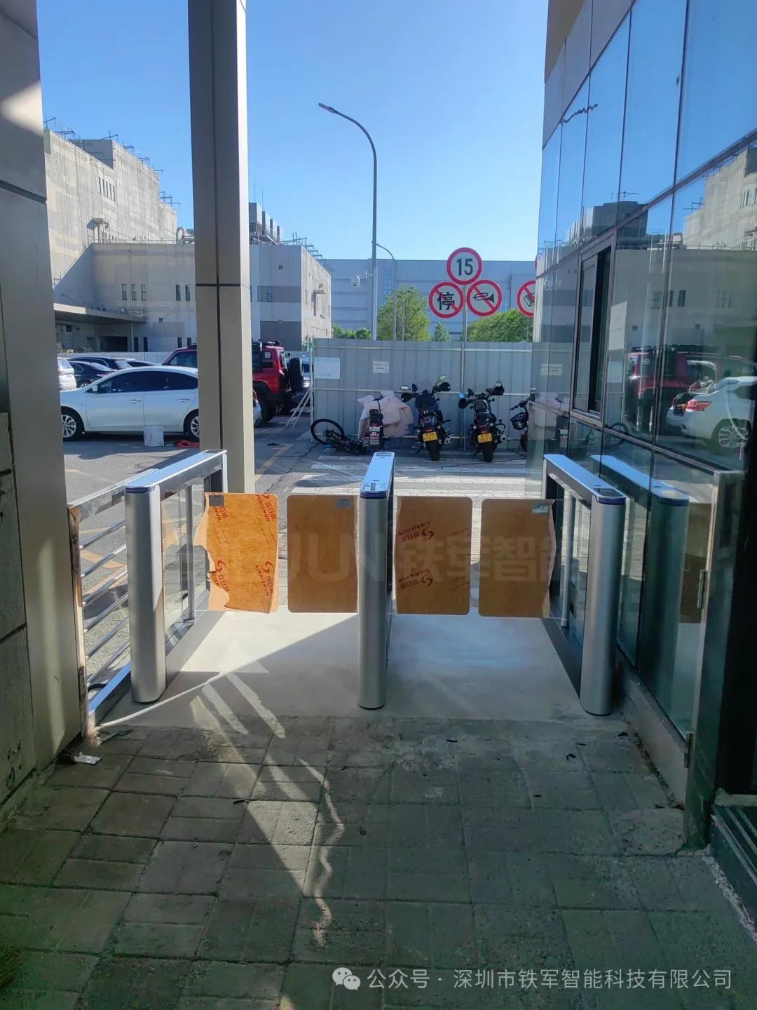 1746690953175193.jpg 4.jpg